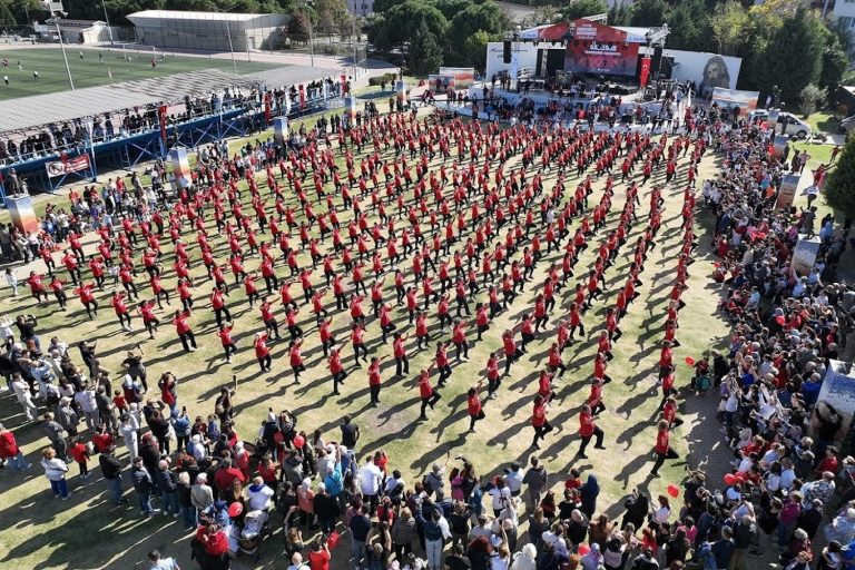 Cumhuriyet’in 101. yılına özel harmandalı 