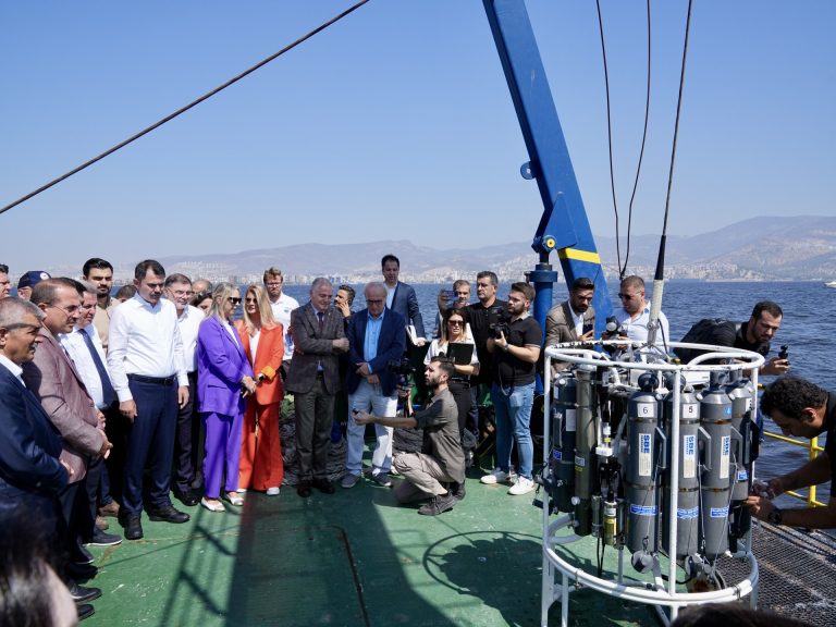 İzmir Körfezi’ne ‘nefes’ olacak eylem planı yarın açıklanacak