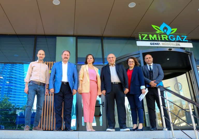 Karabağlar’da doğalgaz hamlesi