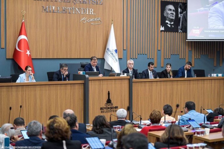 Öğrencilere ‘Üniversiteli Kart’ geliyor