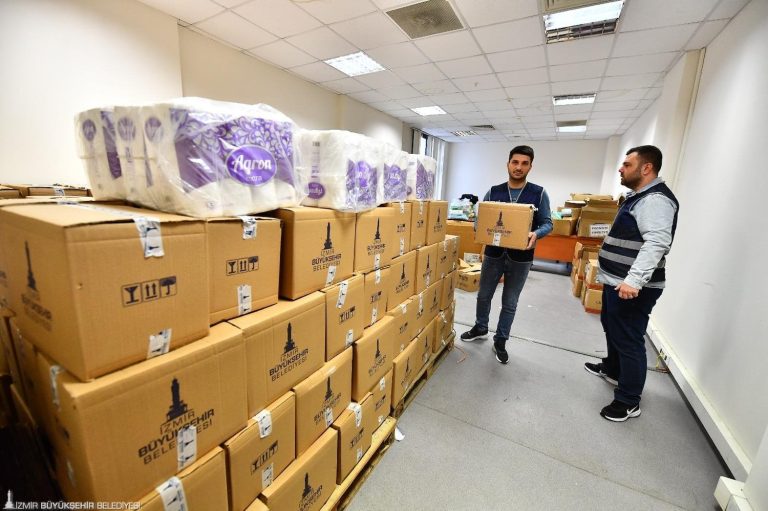 Okullara hijyen seti desteği 