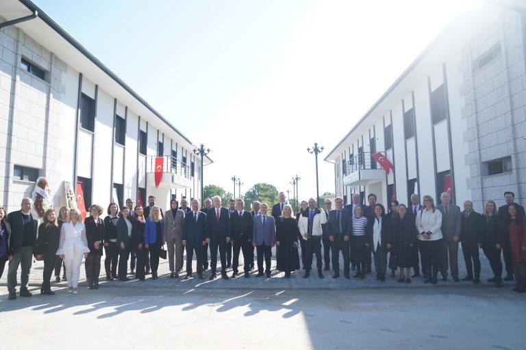 BİK Genel Müdürü Erkılınç İzmir’de yurt açılışına katıldı
