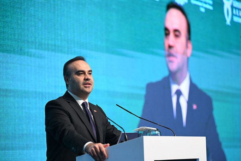 “Gıda imalatında 252 bin nitelikli istihdamın önünü açtık”