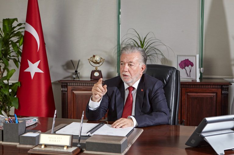 “Basmane’ye kurulacak AVM kent kültürünü hançerler”