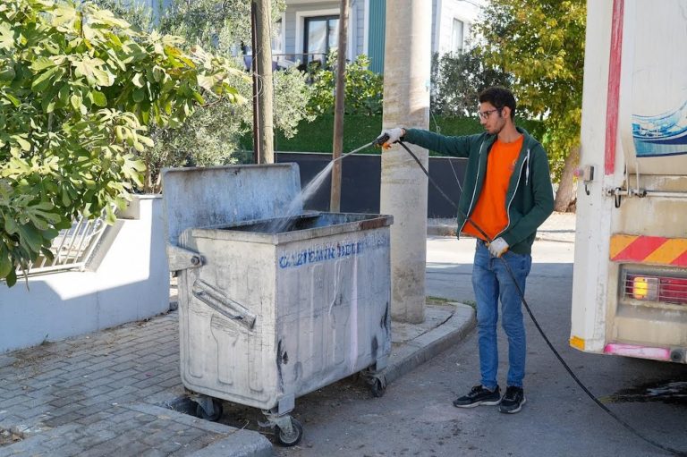 Gaziemir’de temizlik seferberliği