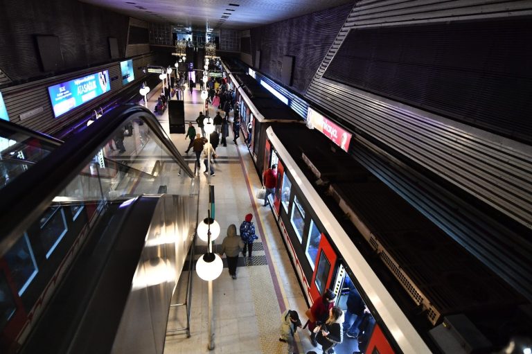 Metroda kesintisiz iletişim dönemi
