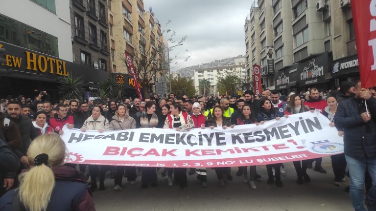 İzmir’de İZELMAN ve İZENERJİ işçileri iş bıraktı