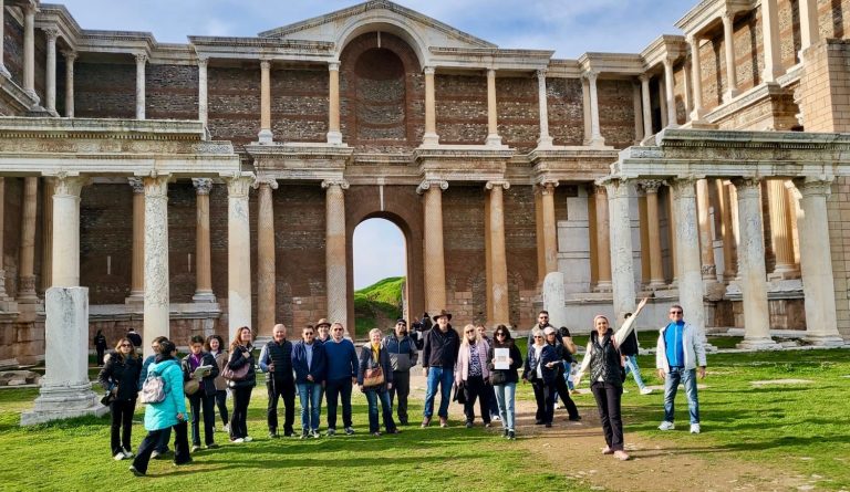 İzmir, inanç turizmi ile dünyaya açılacak
