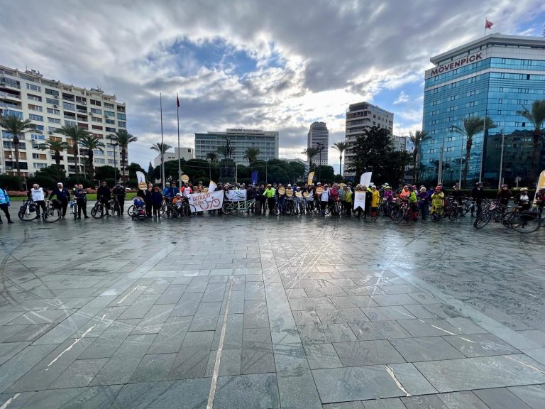 Pedallar görme engelliler için çevrildi