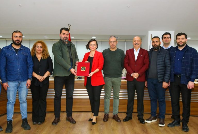 Karabağlar’da en düşük maaş 57 bin TL oldu 