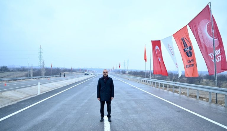 Bayram trafiği AUS’tan takip edilecek
