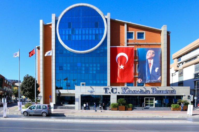Karabağlar’dan dirençli kent için imza