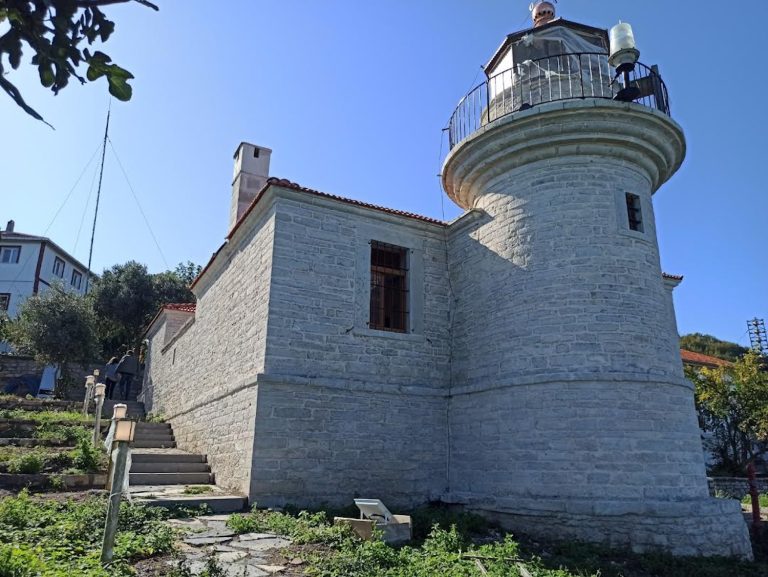488 deniz feneri restore ediliyor