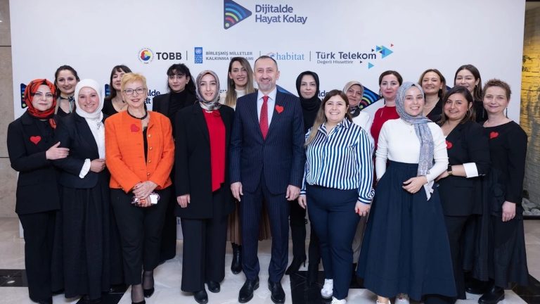 Türk Telekom’dan kadın girişimcilere dijital destek