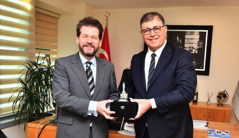 Kuzey Makedonya’ya İEF daveti