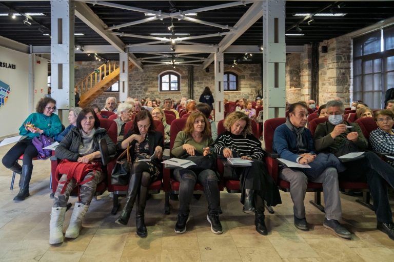 3. Yaş Üniversitesi’nde ilk ders başladı