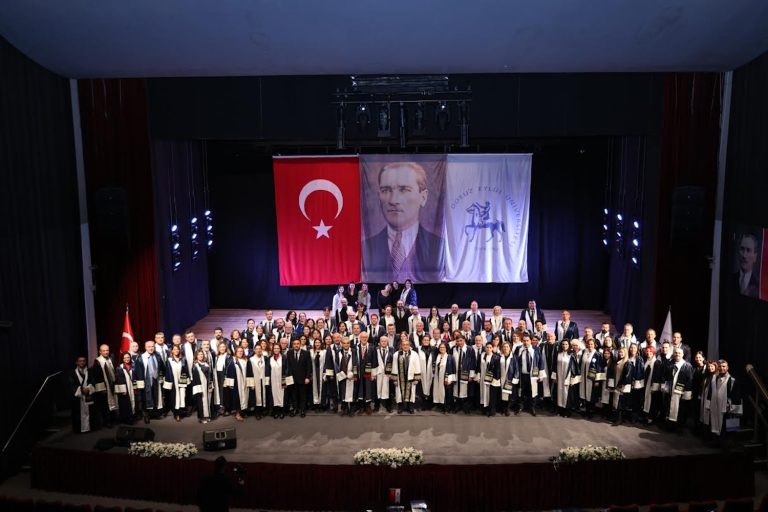 DEÜ’den dünyada ilk 500 hedefi