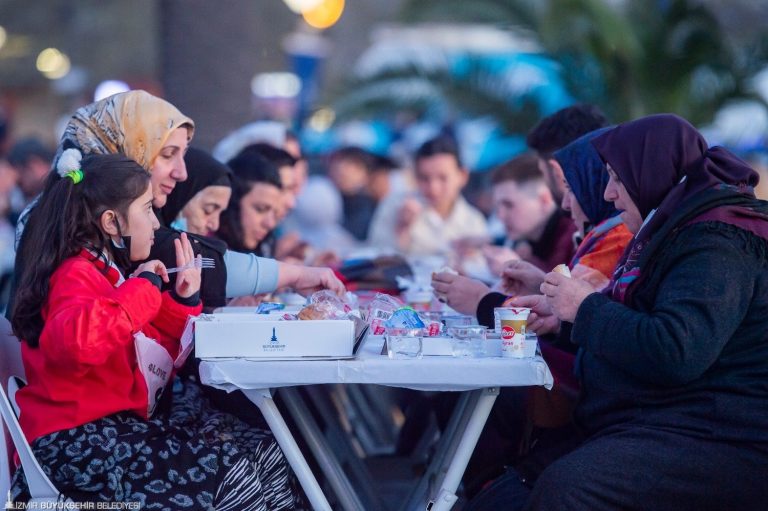 Kent Lokantaları’nda iftar menüsü 80 TL