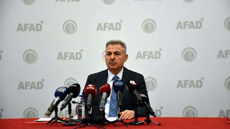 Elban: Sismik hareketlilik tehdit oluşturmayacak