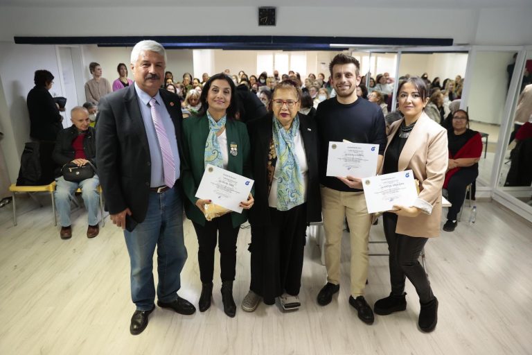 Konak’ta sağlıklı beslenme seminerleri başladı