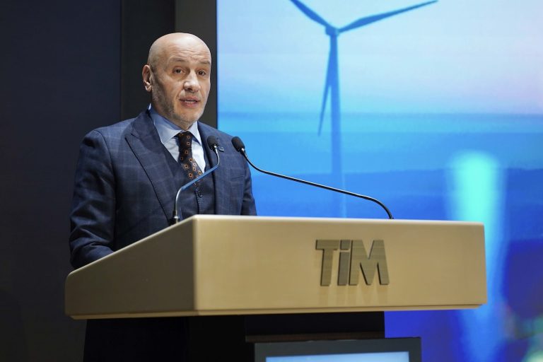Gültepe: Yenilenebilir enerji kapasitesi %16,4 arttırılmalı