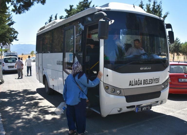 Aliağa’dan kabristanlara ücretsiz ulaşım hizmeti 