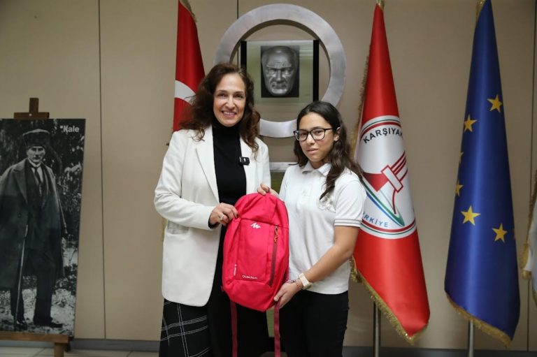 Karşıyakalı çocuklara geri dönüşüm teşviki