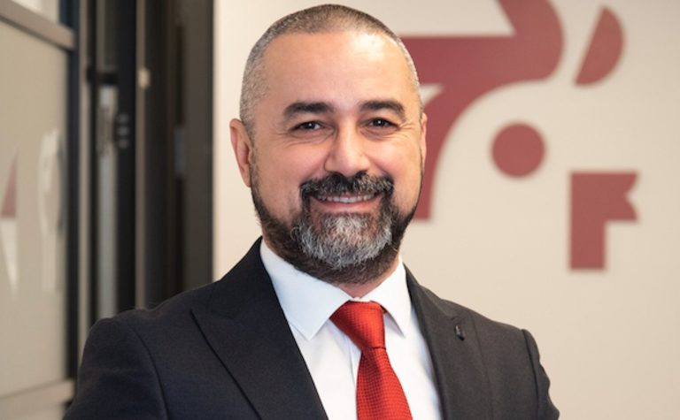 Satın alma işlerini ‘dijital yakalı çalışanlar’ yönetecek