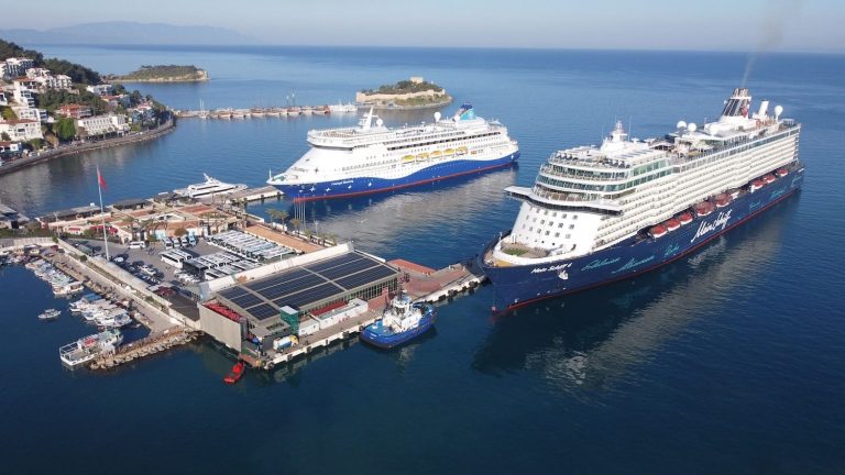 Ege Port Kuşadası’ndan güneş enerjisi yatırımı