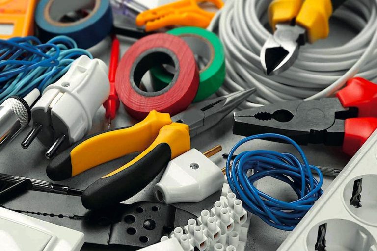 Hakkari İl Sağlık Müdürlüğü elektrik malzemesi satın alacak