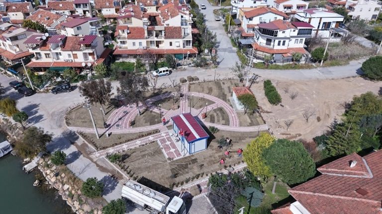 Gümüldür İnönü Parkı hizmette