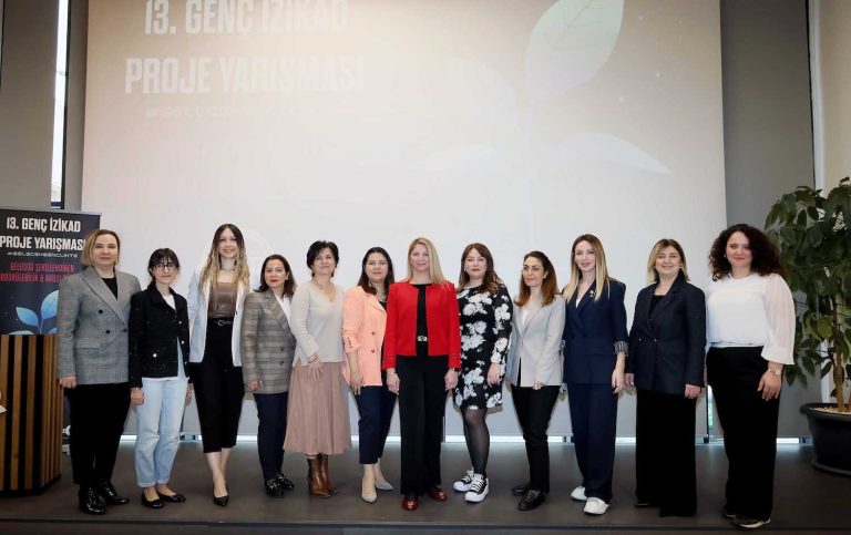 Gençler girişimcilik yolunda adım atıyor