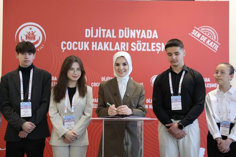 Çocukların dijital geleceği için tarihi adım