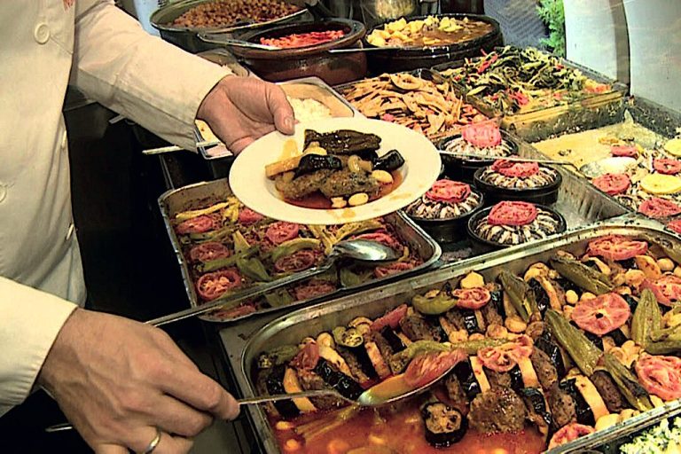Gaziantep Büyükşehir Belediyesi yemek hizmeti alacak