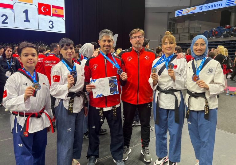 Gaziemir’in taekwondocuları Avrupa’yı fethetti