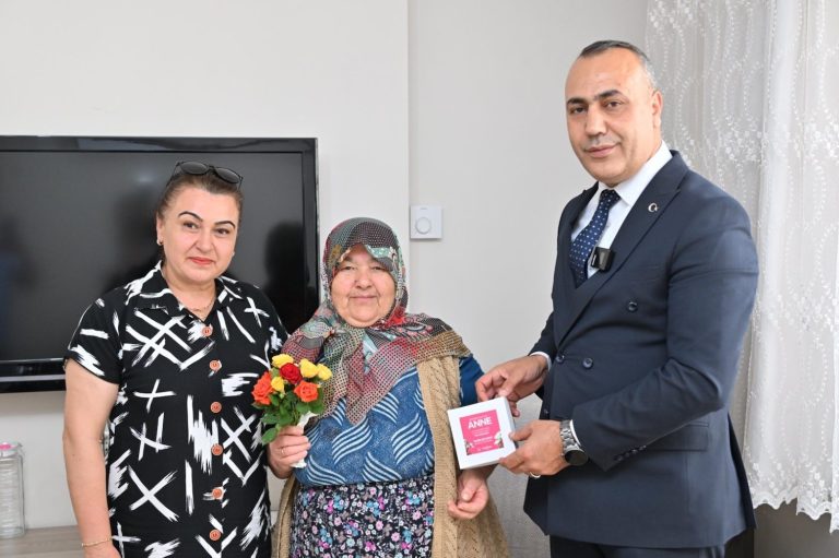 Manisa’dan şehit ailelerine ziyaret