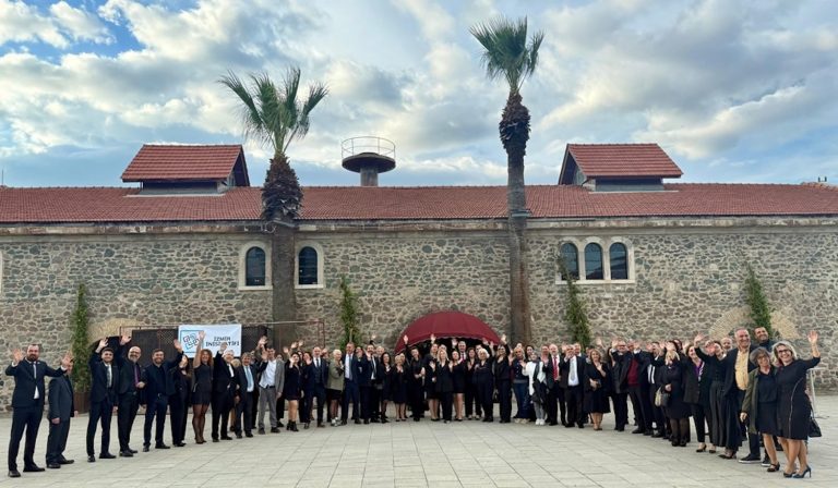  İzmir’in geleceği için yeni ‘inisiyatif’