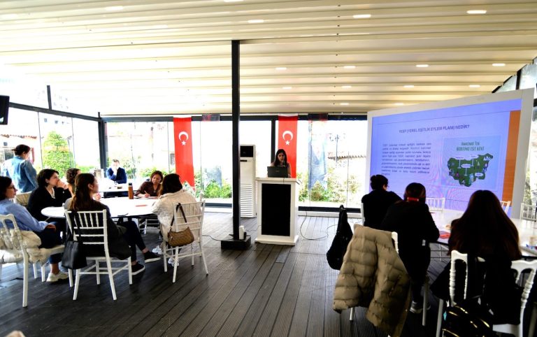 Bornova’dan toplumsal cinsiyet eşitliği adımları