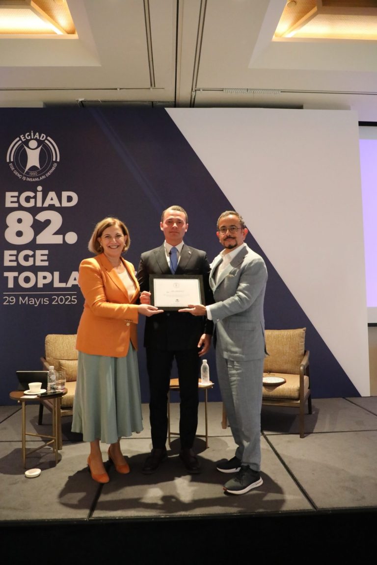EGİAD’ın Ege Toplantıları’nın konuğu Ali Sabancı oldu