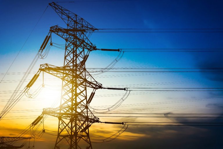 AB’de elektrik fiyatları 2024’te sabit kalacak