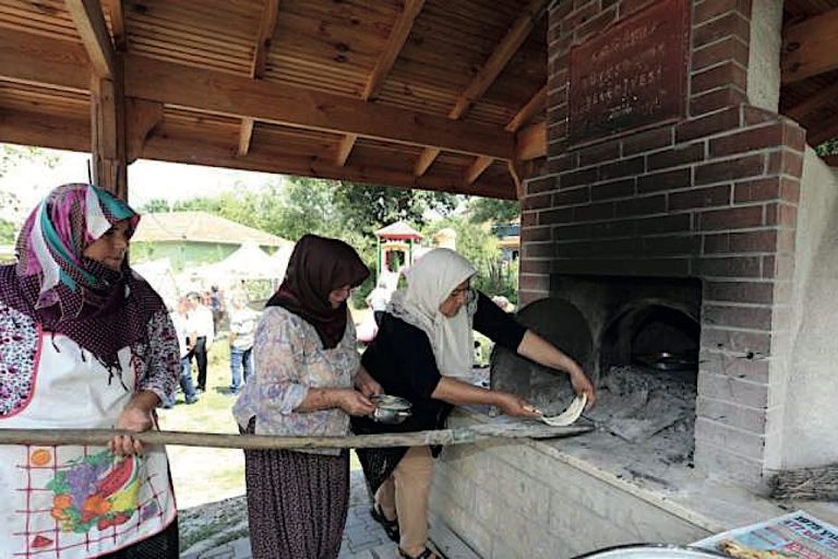Kocaeli Büyükşehir Belediyesi köy fırını yaptıracak
