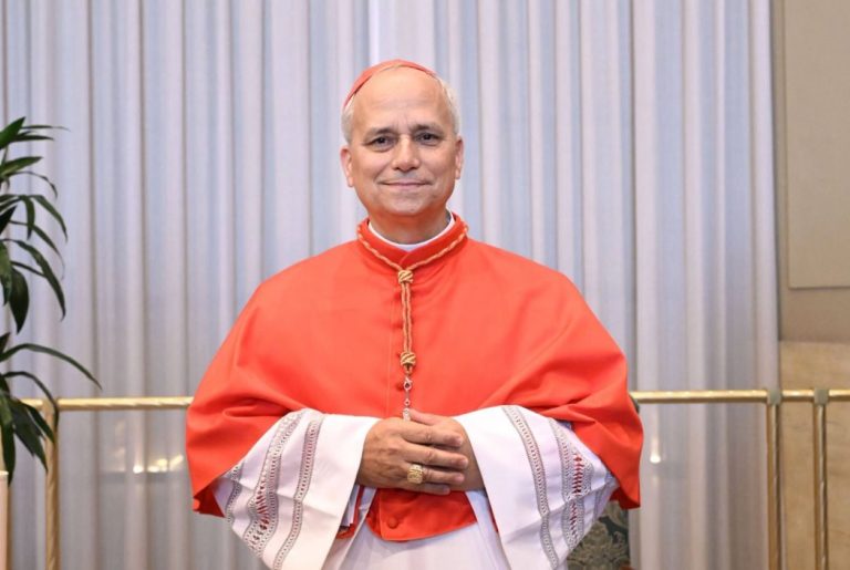 Yeni papa ABD’li Kardinal Robert Francis Prevost oldu