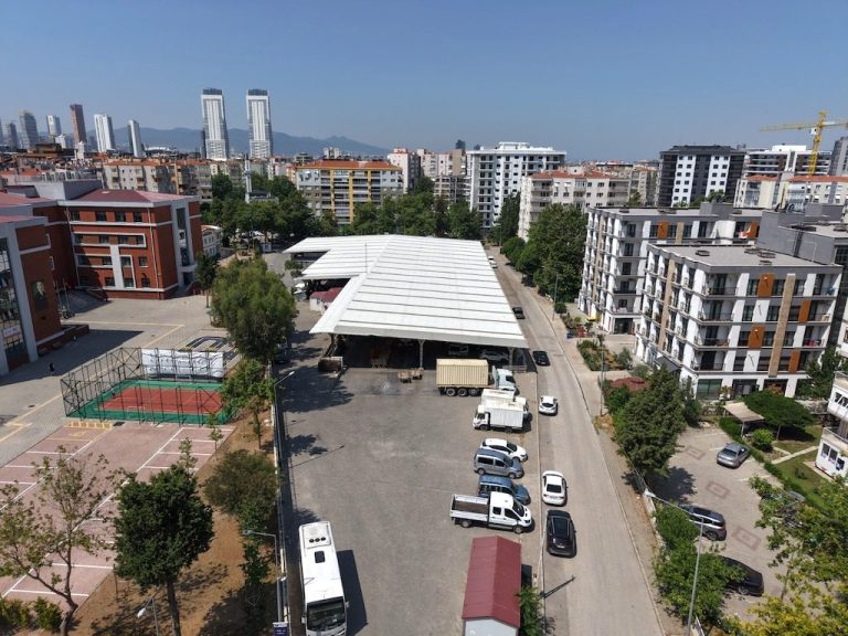 Bayraklı Kurban Bayramı’na hazır