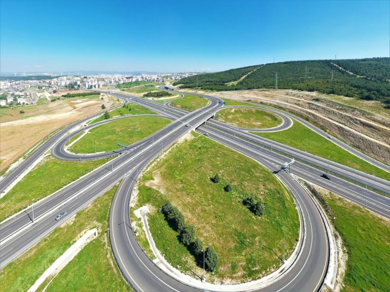 Hatay yoluna 1,5 milyar euro finansman