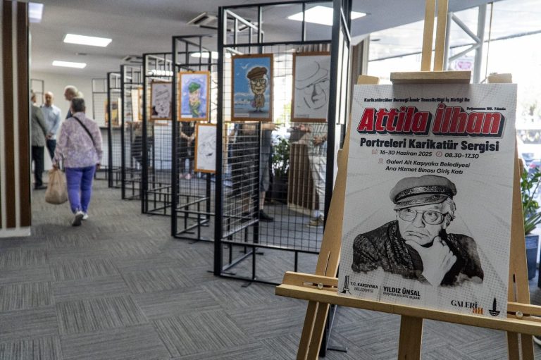 Karşıyaka’da Attila İlhan’ın 100. yaşına özel sergi