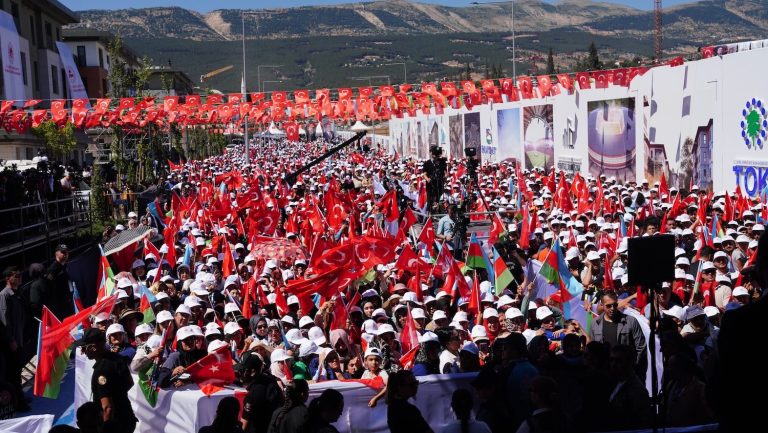 Kahramanmaraş’ta 250 bininci konut teslim edildi