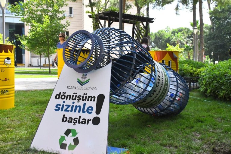 Torbalı’dan ‘Atıklar Hediyeye Dönüşecek’ yarışması