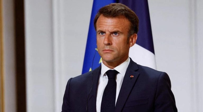 Macron gönüllü askerlik uygulamasını duyurdu