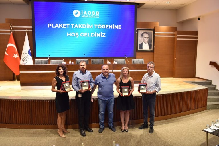 İAOSB’den sanayicilere anlamlı tören