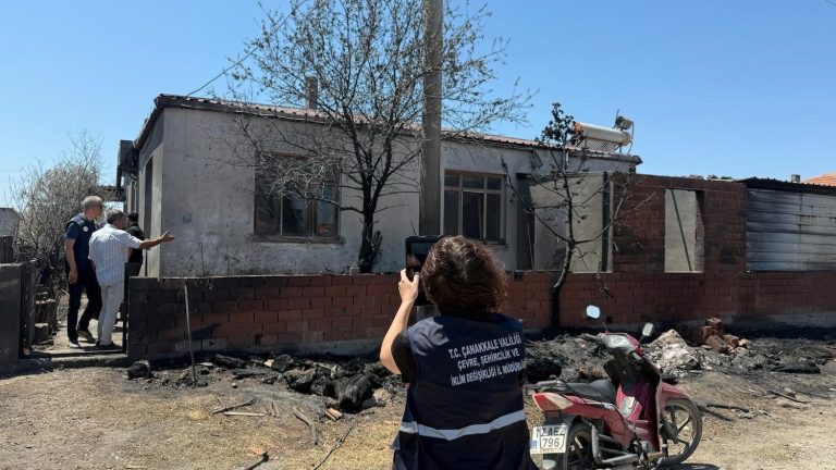 Yangınlarda 9’u konut 26 yapı ağır hasar gördü